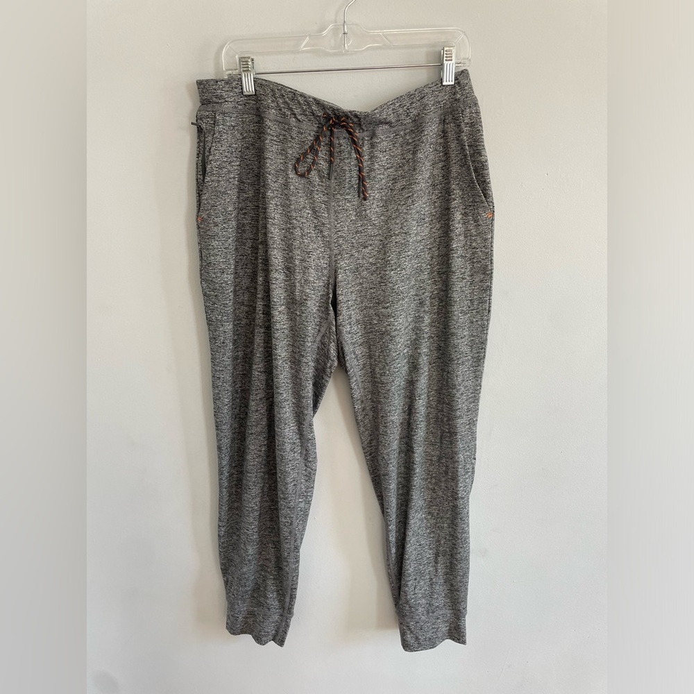 Vineyard Vines Men's Seeker On-The-Go Jogger Condor Gray Size L